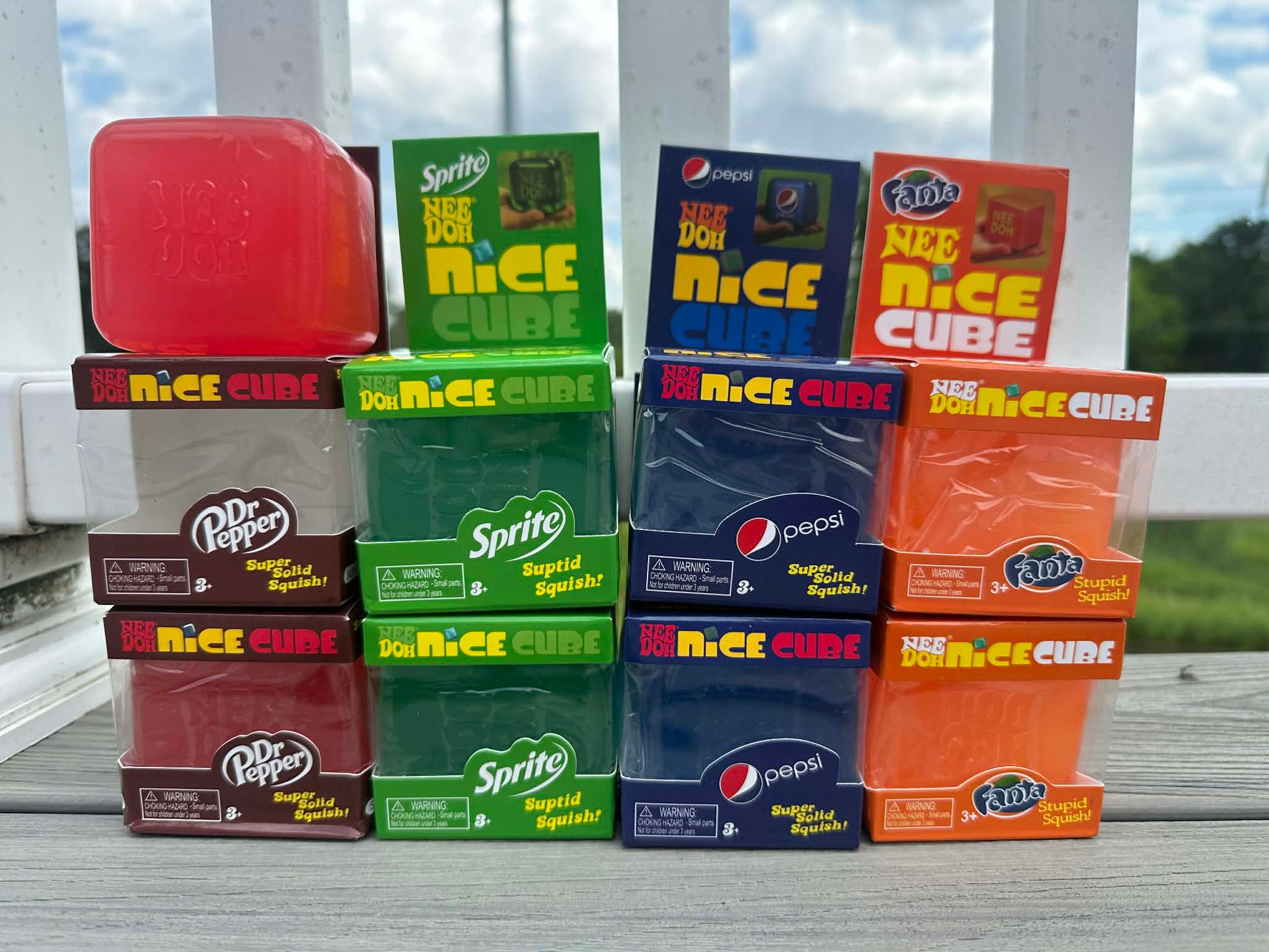 Needoh Squishy Cube in Softdrink theme